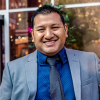 Témoignage de Claude Pilon, client satisfait de Bravo Telecom.